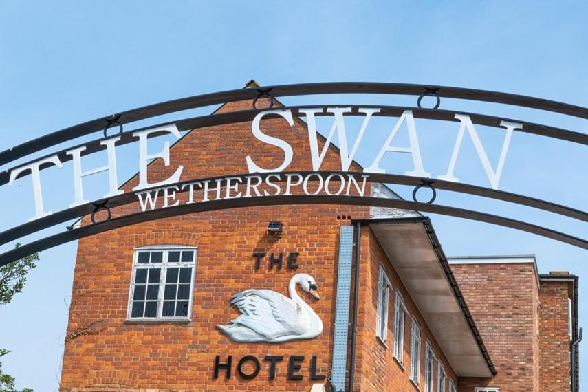 The Swan Hotel Wetherspoon Leighton Buzzard Exterior foto
